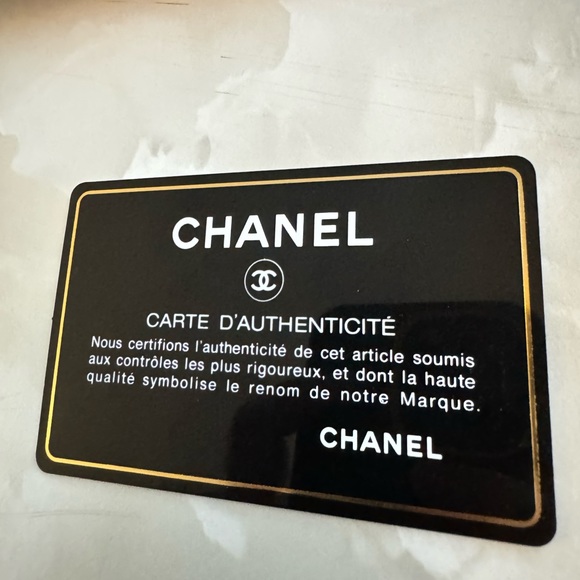 Rare Chanel card holder XL Reissue Raspberry color - Picture 4 of 15